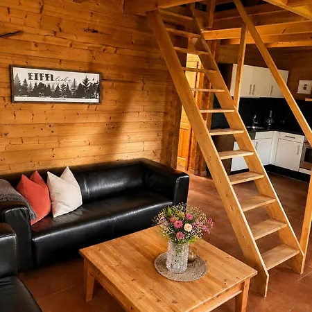 Holzhaus Lehrer Laempel Mit Aussensauna Σπίτι διακοπών Esch (Rhineland-Palatinate)