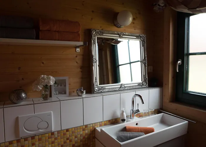 Holzhaus Lehrer Laempel * Esch (Rhineland-Palatinate)